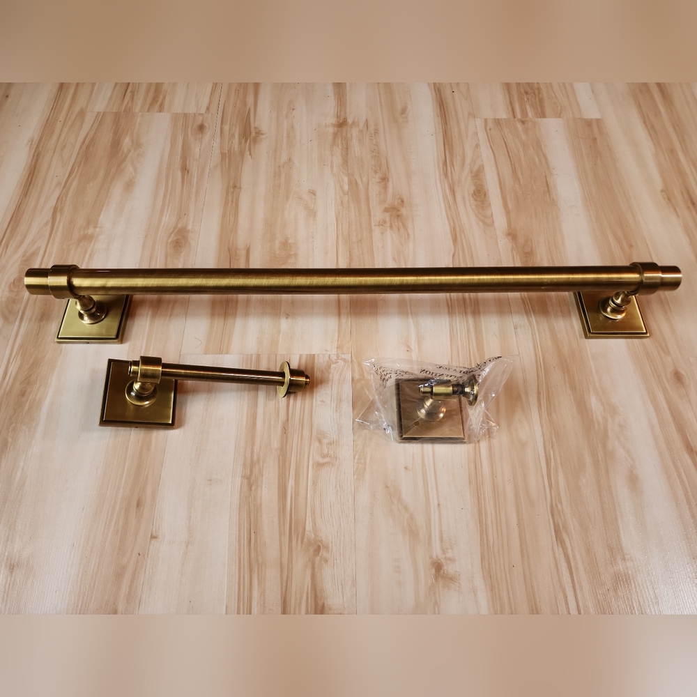Pottery Barn Pearson Collection Bath Hardware Gold